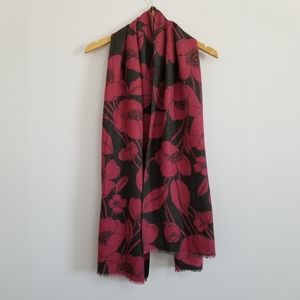 NWT Aimee Lynn Studio Fuschia Black Printed Scarf